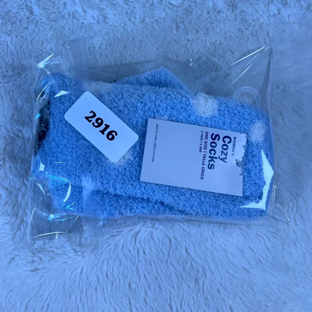 Old Navy Womens Cozy Socks Blue Penguin Polka Dot One Size Fuzzy Winter New